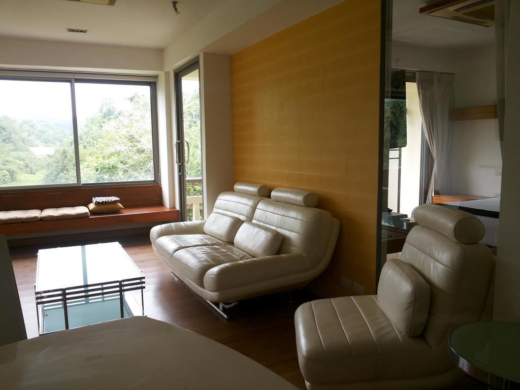 The Green Golf Condominium Kathu Exterior photo