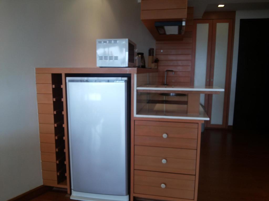 The Green Golf Condominium Kathu Exterior photo