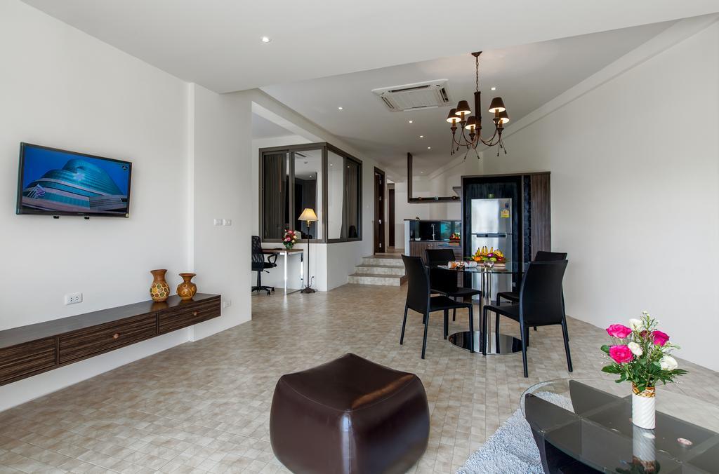 The Green Golf Condominium Kathu Exterior photo